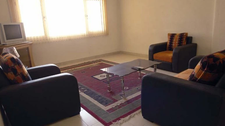 Roumeyle Apartment Hotel Asaluyeh 6