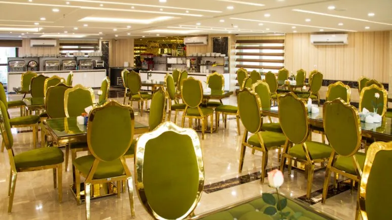 Amiran 2 Farhangiyan Hotel Hamedan 10