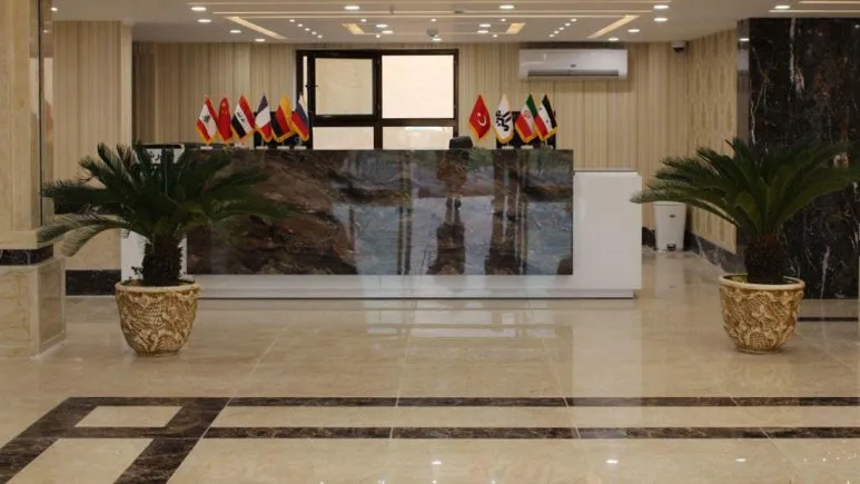 Amiran 2 Farhangiyan Hotel Hamedan 4