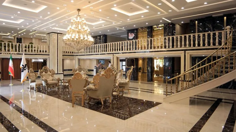 Amiran 2 Farhangiyan Hotel Hamedan 5