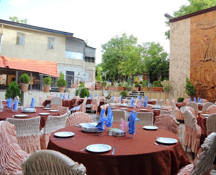 Parsian Azadi Hotel Hamedan 4