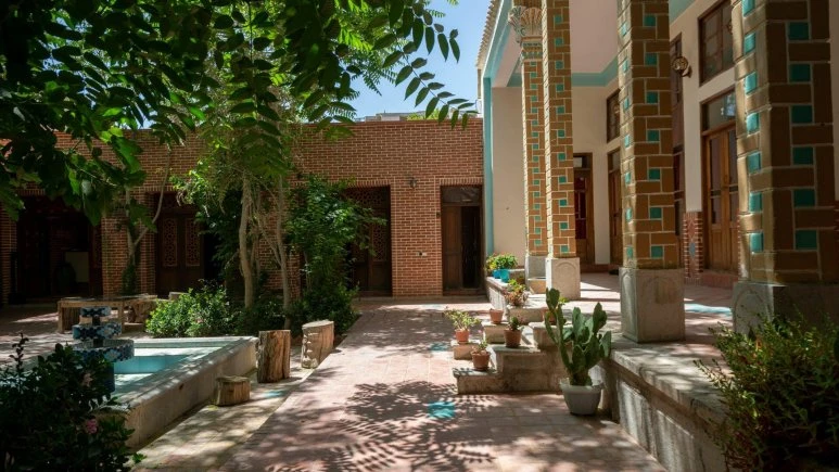 Ario Ecolodge Isfahan 4