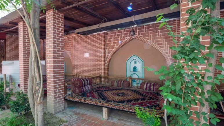 Ario Ecolodge Isfahan 6