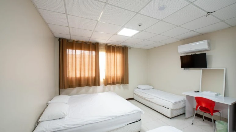 Bid Guest House Isfahan 13