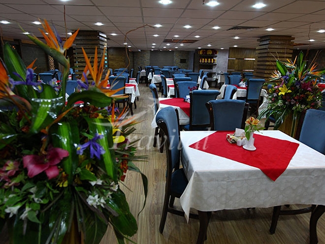 Avin Hotel Isfahan 4