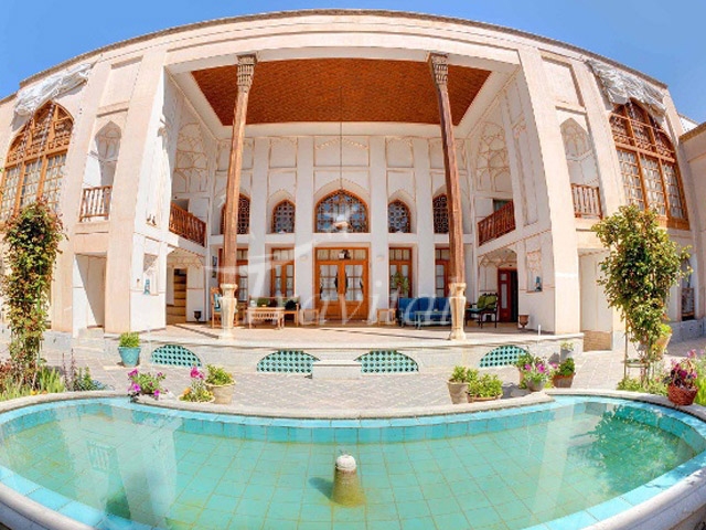 Bekhradi Traditional Hotel Isfahan 1