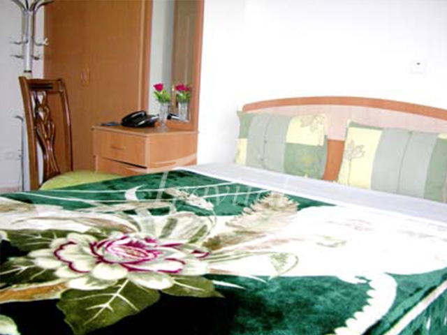 Ghasr Apartment Hotel Isfahan 1