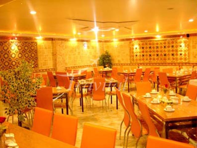 Ghasr Apartment Hotel Isfahan 3