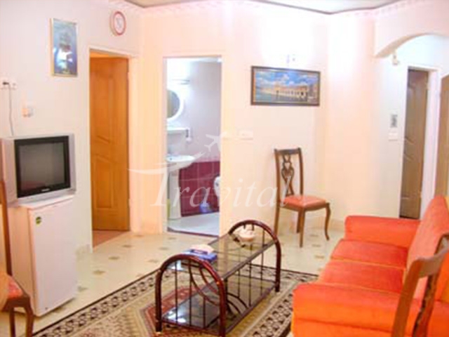 Ghasr Apartment Hotel Isfahan 9