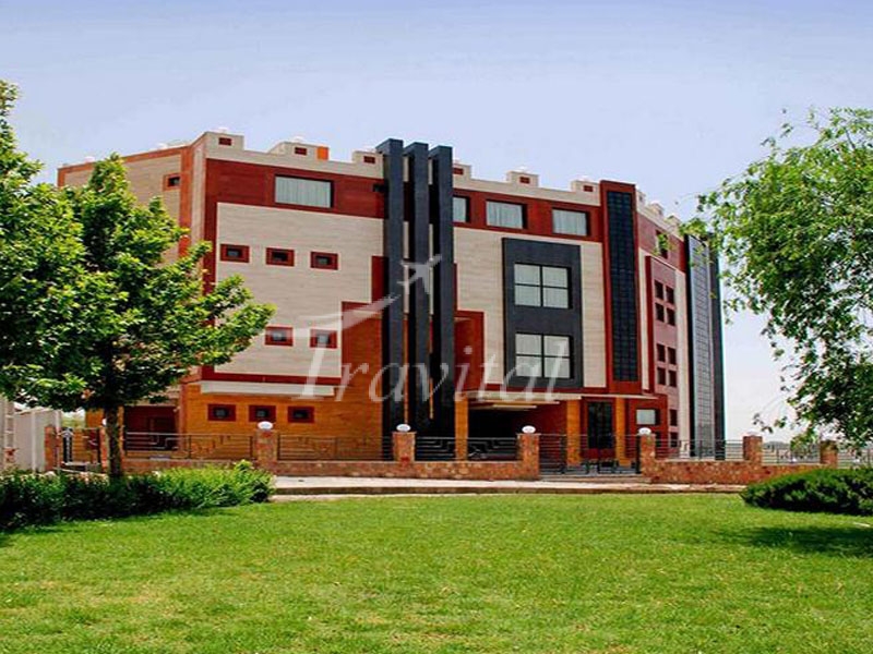 Pardis Mobarakeh Hotel Isfahan 1
