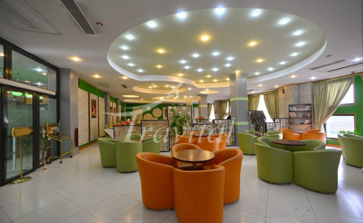 Pardis Mobarakeh Hotel Isfahan 9