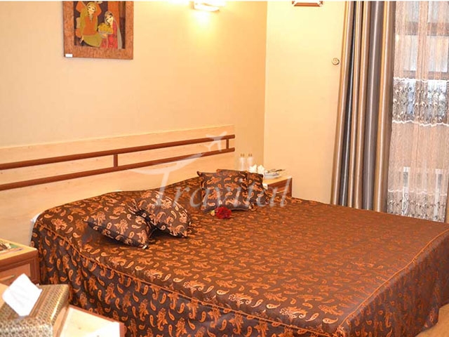 Sepahan Hotel Isfahan 7