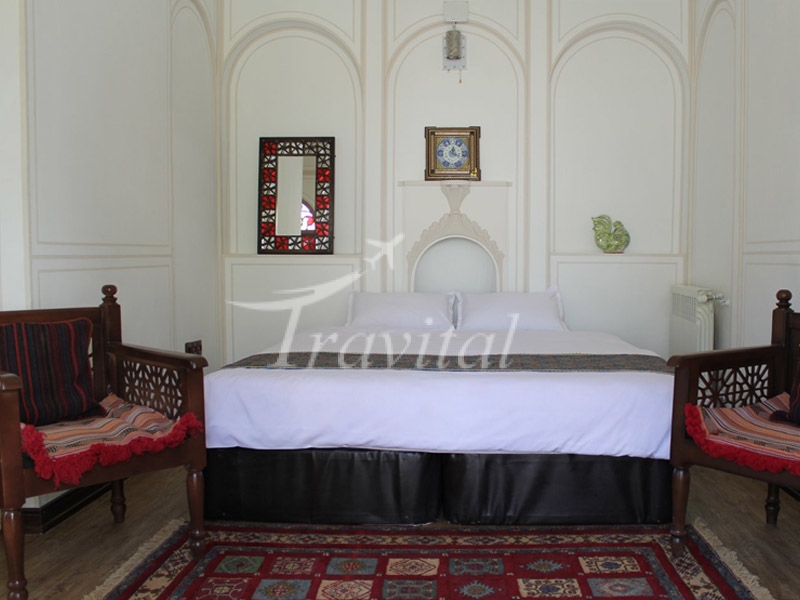 Atigh Traditional Hotel Isfahan 8