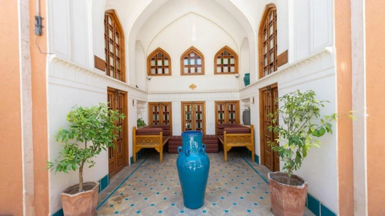 Minas Traditional Residence Isfahan 2