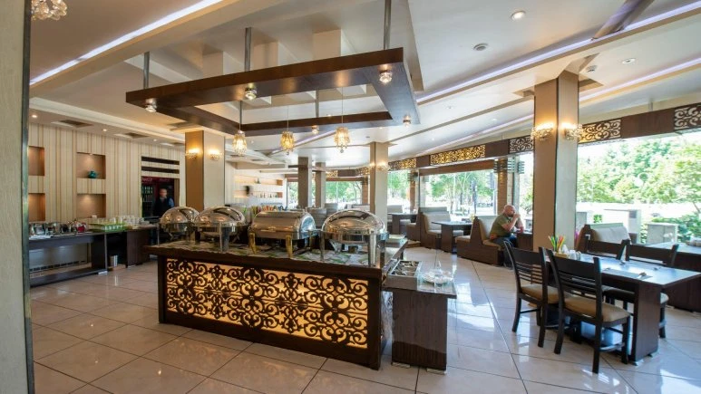 Parsian Suite Hotel Isfahan 9