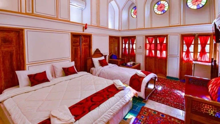 Yas Traditional Residence Isfahan 1