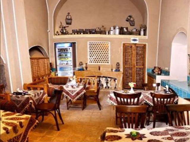 Mahinestan Raheb Hotel Kashan 15