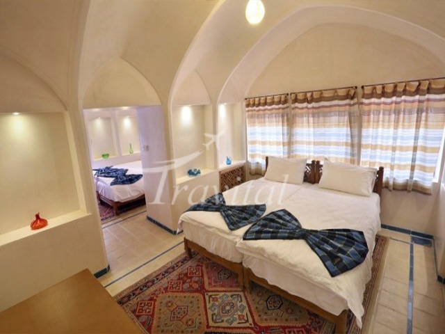 Mahinestan Raheb Hotel Kashan 4