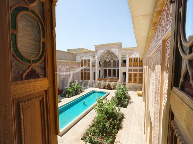 Mahinestan Raheb Hotel Kashan 6