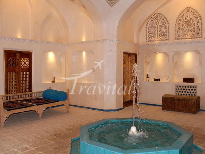 Mahinestan Raheb Hotel Kashan 10