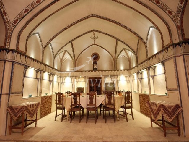 Mahinestan Raheb Hotel Kashan 5