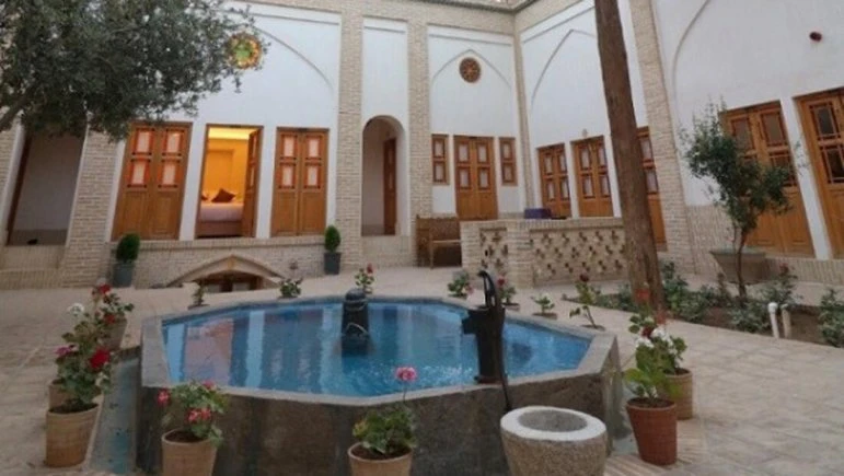 Ghajar Traditional Residence Kashan 14