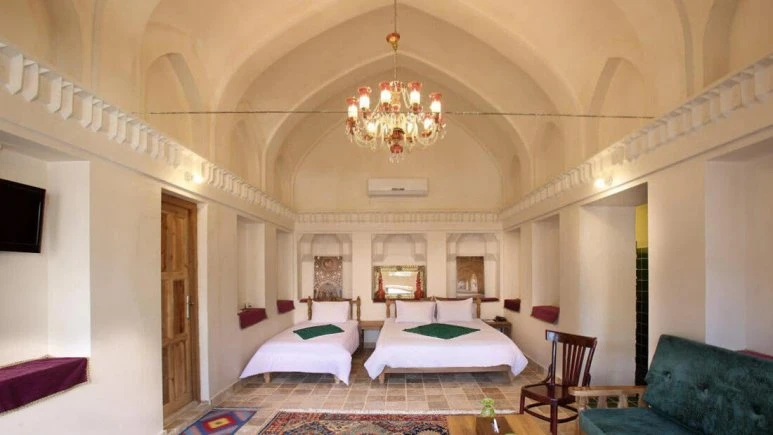 Khane Morshedi 2 (Adib) Traditional Residence Kashan 1