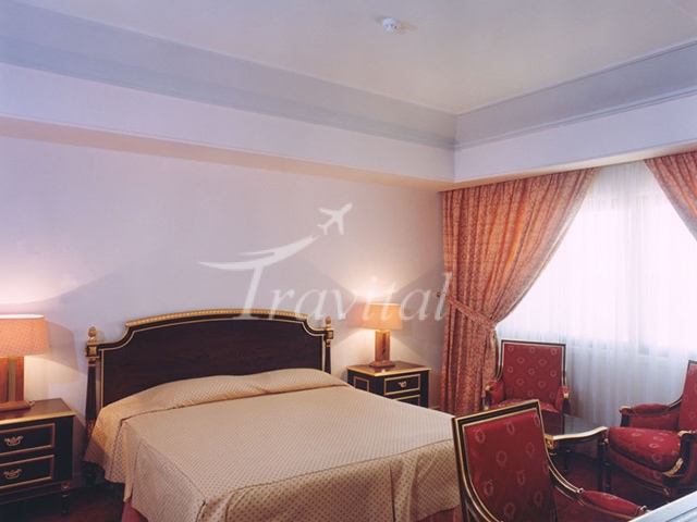 Pars Hotel Kerman 7