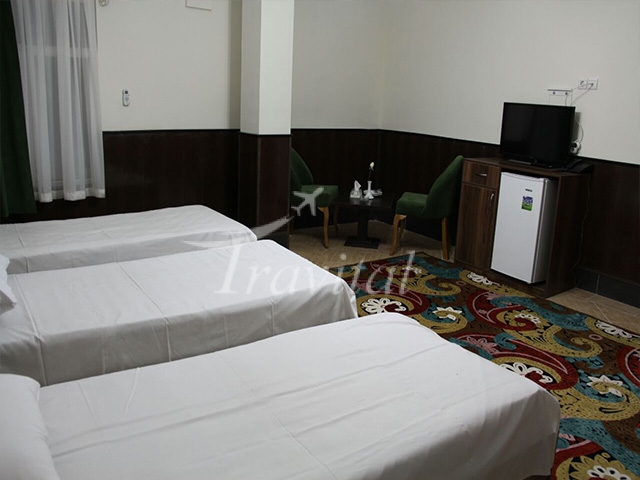 Saliz Hotel Khorramabad 4