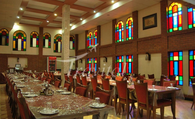 Grand Hotel Maragheh 9