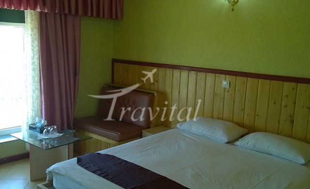 Zarivar Hotel Marivan 5