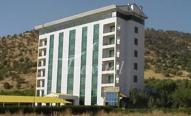 Zarivar Hotel Marivan 1