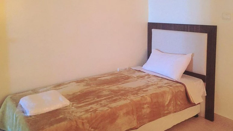 Adineh Apartment Hotel Qeshm 10