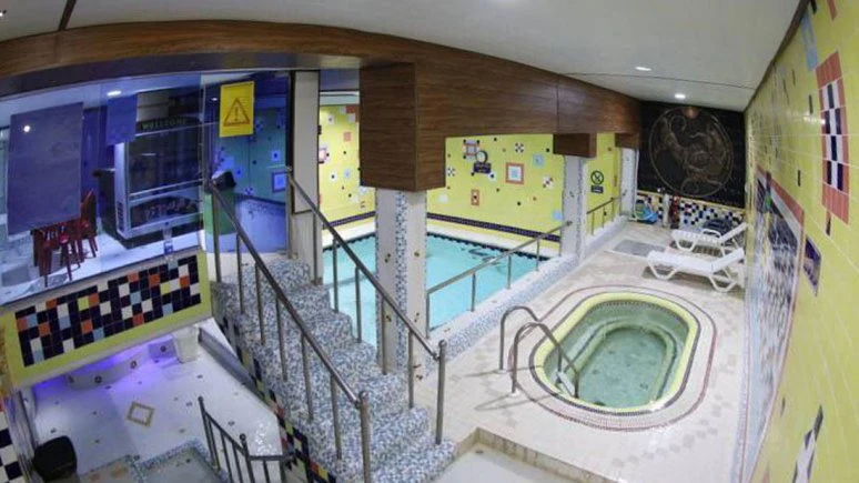 Alvand Medical Tourism Hotel Qom 3