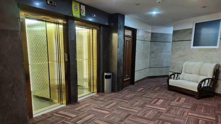 Ghasr e Naderi Hotel Qom 4