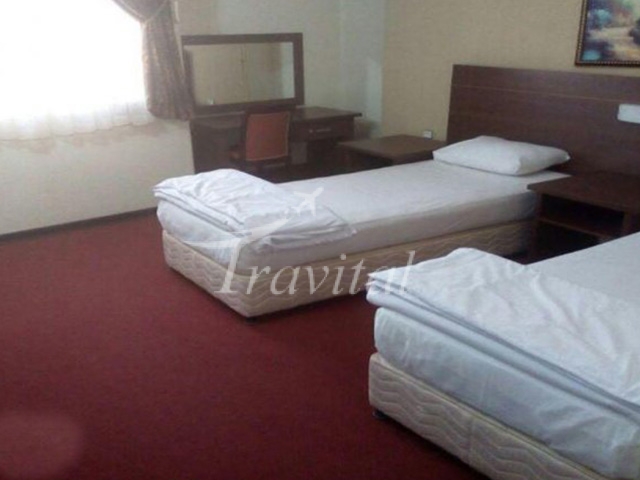 Fadak Apartment Hotel Qom 4
