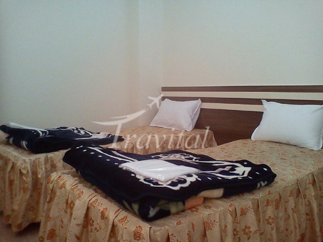 Ferdows Apartment Hotel Qom 5