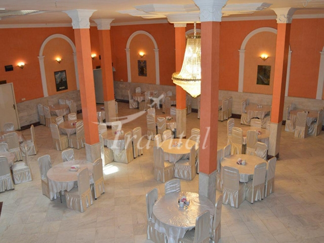 Roz (Rose) Hotel Qom 5