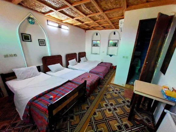 Raz Golestan Ecolodge Shiraz 9