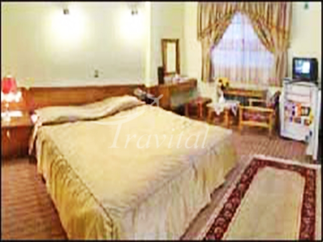 Apadana Takhte Jamshid Hotel Shiraz 4
