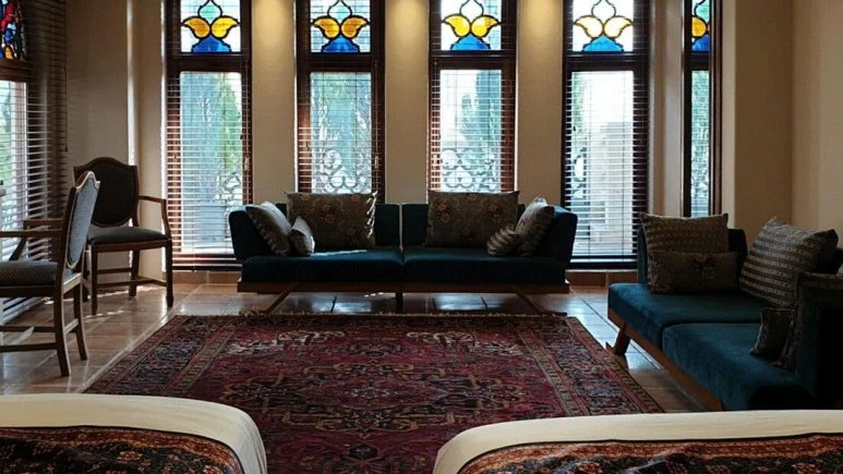 Orosi Hotel Tabriz 7