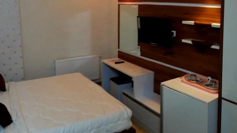 Saray Hotel Tabriz 3