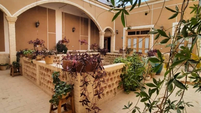 Ara Traditional Residence Yazd 10