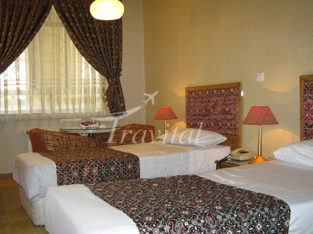 Parsian Azadi Hotel Yazd 4