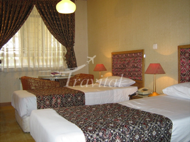Parsian Azadi Hotel Yazd 7
