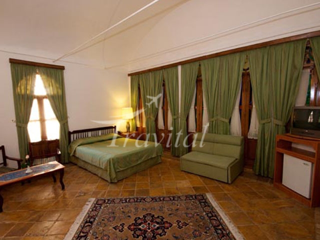 Laleh Hotel Yazd 11