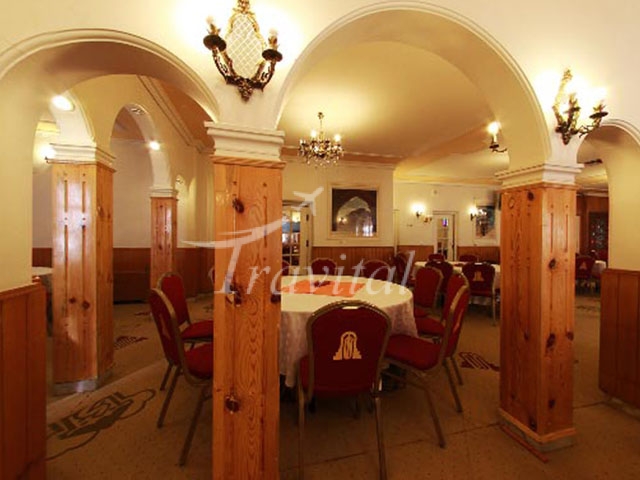 Parsian Safaiyeh Hotel Yazd 4