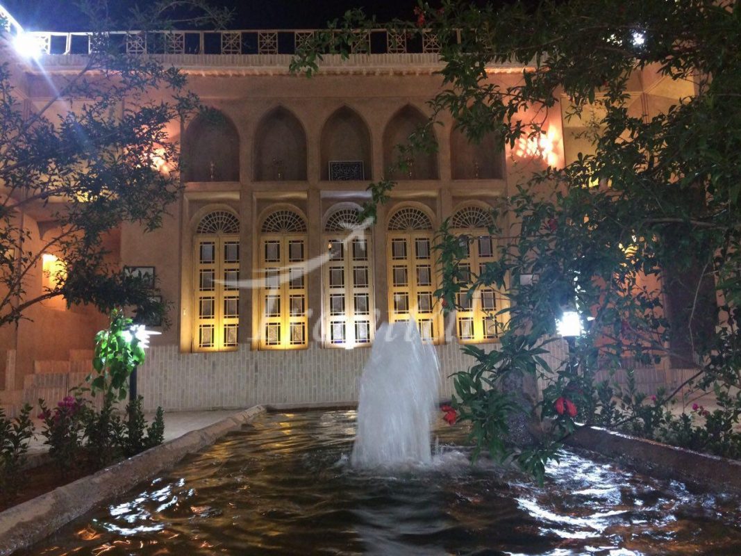 Sher Baf Eco Guesthouse Yazd 11