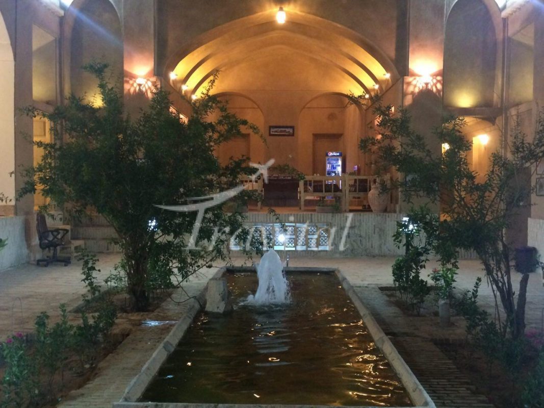 Sher Baf Eco Guesthouse Yazd 12