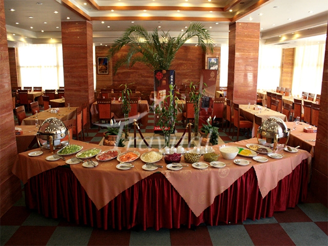 Grand Hotel Zanjan 9